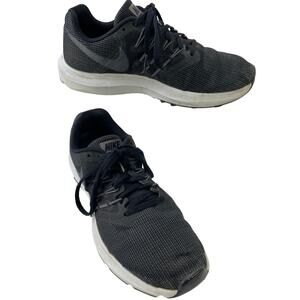 Nike Women's Run Swift Athletic Black / Gray Shoe Sneaker 909006-010 Size 7.5